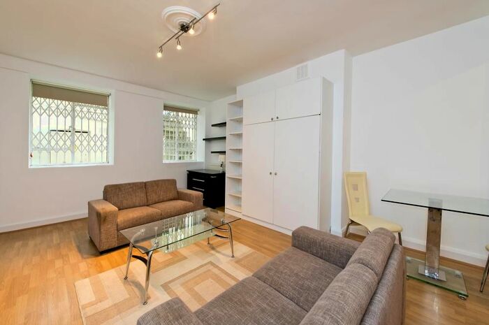 Studio To Rent In Rutland Gate, London, SW7