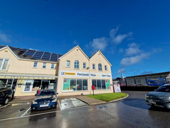 Studio To Rent In Station Road, Penclawdd, Swansea, SA4