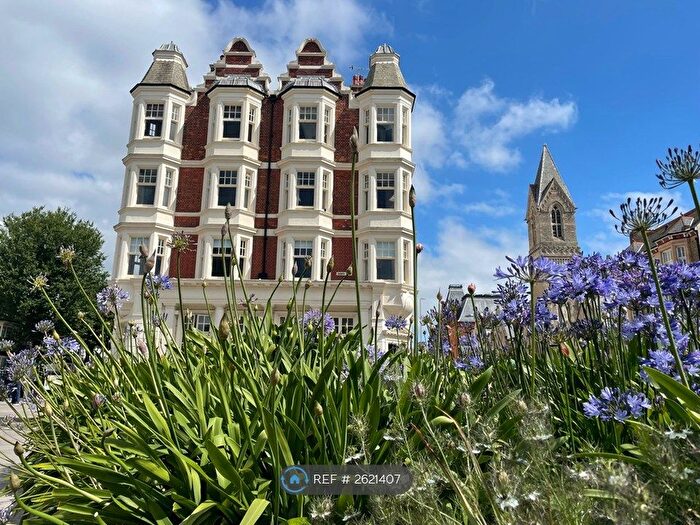 3 Bedroom Flat To Rent In Holland Road, Brighton And Hove, BN3