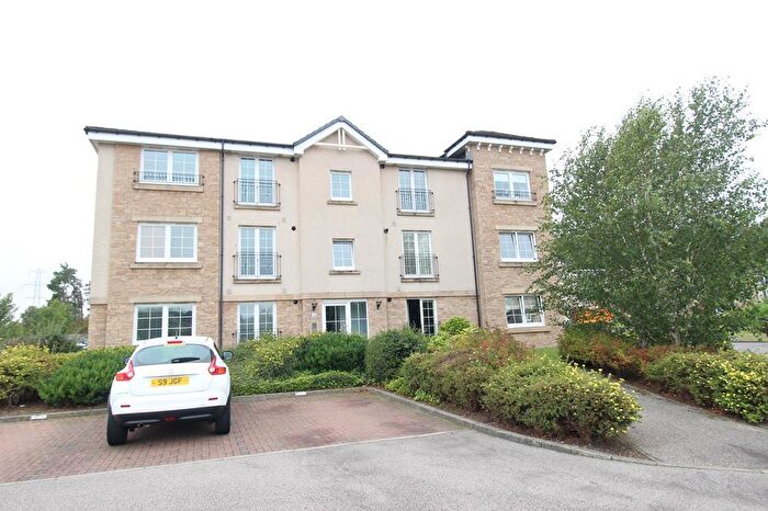 2 Bedroom Flat To Rent In Mackie Place, Elrick, First Floor, AB32