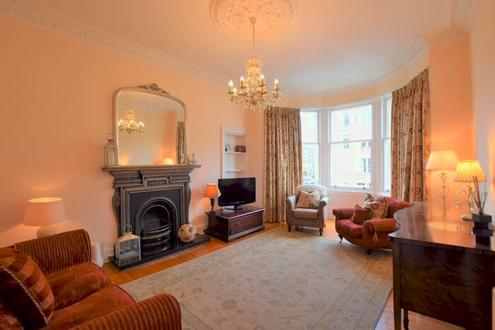 2 Bedroom Flat To Rent In Spottiswoode Road, Marchmont, Edinburgh, EH9