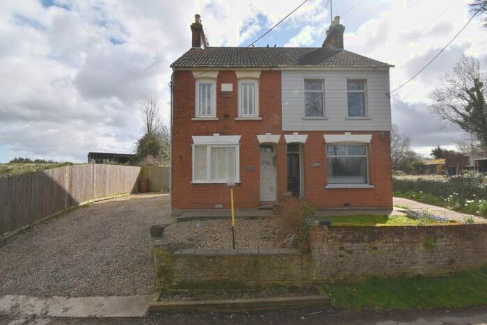 2 Bedroom Semi-Detached House To Rent In Bloors Lane, Rainham, Gillingham, ME8