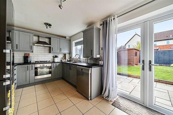3 Bedroom Semi-Detached House For Sale In Sandown Drive, Chippenham, SN14