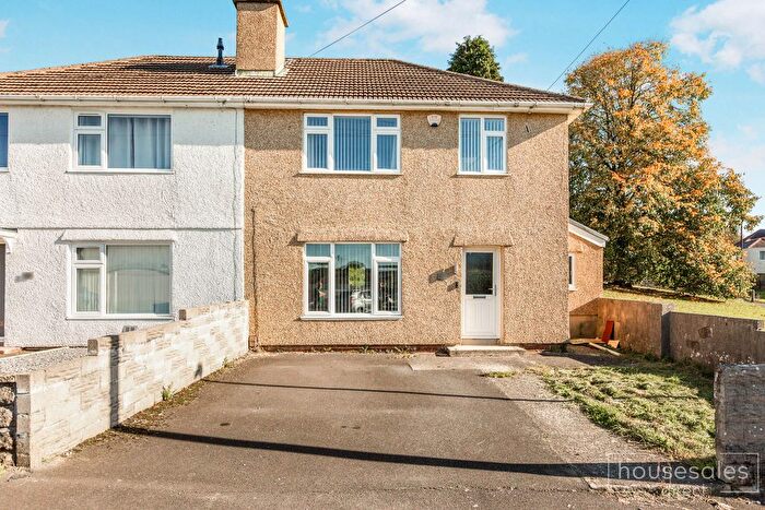 3 Bedroom Semi-Detached House For Sale In Weig Gardens Gendros, Swansea, SA5