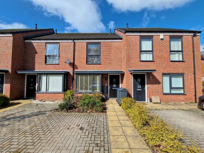 2 Bedroom Terraced House To Rent In Frankley Beeches Road, Northfield, B31