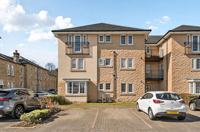 1 Bedroom Flat For Sale In Norwood Drive, Menston, Ilkley, West Yorkshire, Uk, LS29