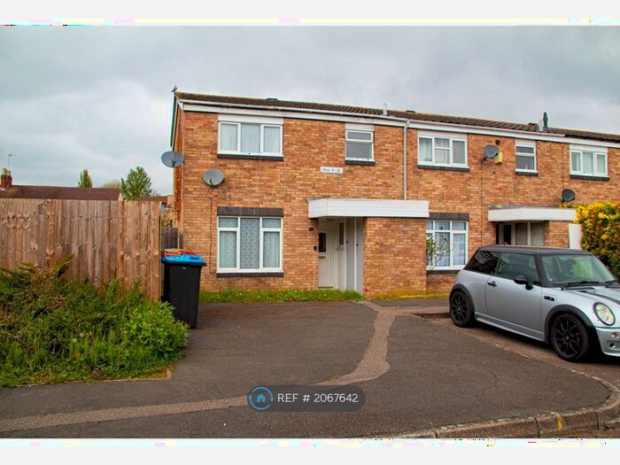 3 Bedroom End Of Terrace House To Rent In Stantonbury Close, New Bradwell, Milton Keynes, MK13