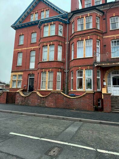 1 Bedroom Apartment To Rent In Temple Street, Llandrindod Wells, LD1