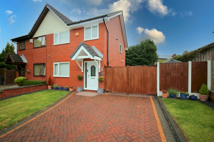 2 Bedroom Semi-Detached House To Rent In Matheson Drive, Wigan, Lancashire, WN5