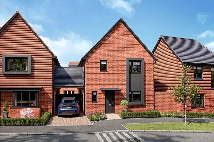 2 Bedroom Semi Detached House For Sale In London Road, Hassocks, BN6