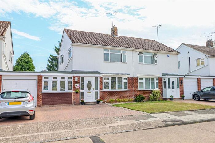 3 Bedroom Semi-Detached House For Sale In Old Manor Close, Crawley, RH11