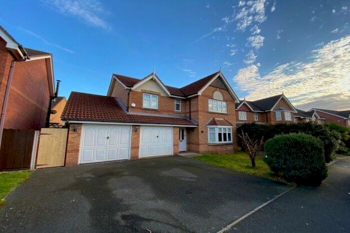 4 Bedroom Property To Rent In Hampton Chase, Prenton, CH43