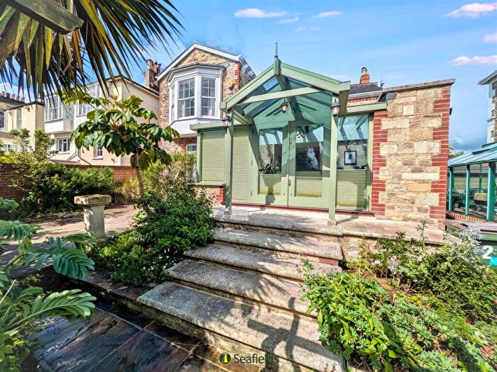 3 Bedroom Detached House For Sale In Monkton Street, Ryde, PO33