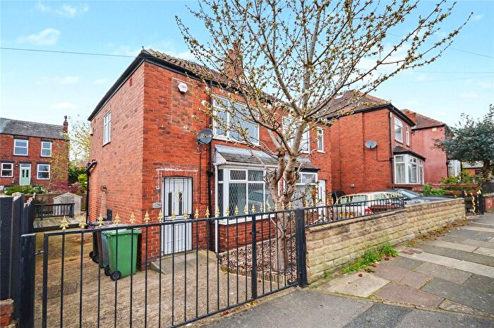 2 Bedroom Semi Detached House For Sale In Grovehall Drive, Leeds, West Yorkshire, LS11