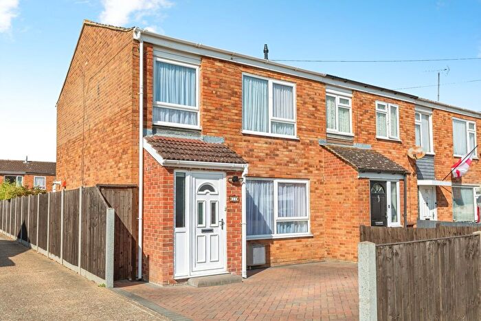 3 Bedroom End Terrace House For Sale In Pannell Road, Isle Of Grain, Rochester, ME3