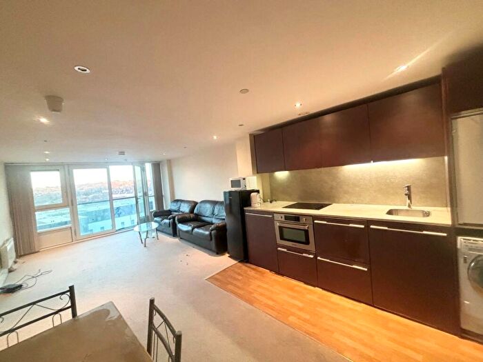 2 Bedroom Barn Conversion To Rent In The Litmus Building, City Centre, NG1