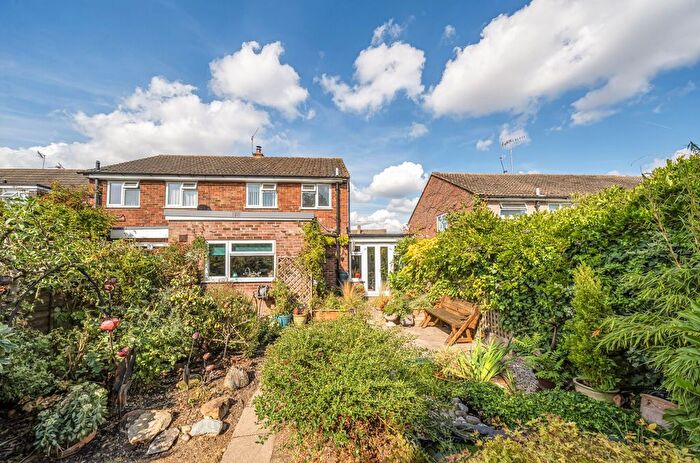 3 Bedroom Semi-Detached House For Sale In Whistler Road, Tonbridge, TN10
