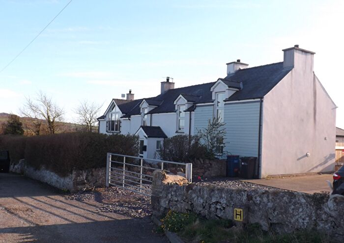 2 Bedroom Farmhouse To Rent In Llanddulas Farm House, Llaneuddog, Dulas, Ynys Môn, LL70