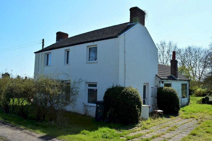 3 Bedroom Cottage For Sale In Main Street, Howsham, LN7