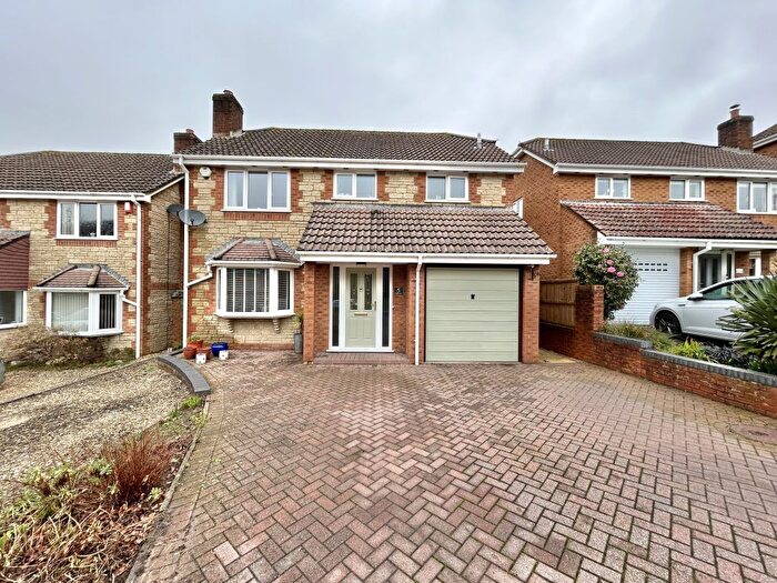 4 Bedroom Detached House For Sale In Nathan Close, Yeovil, Somerset, BA20