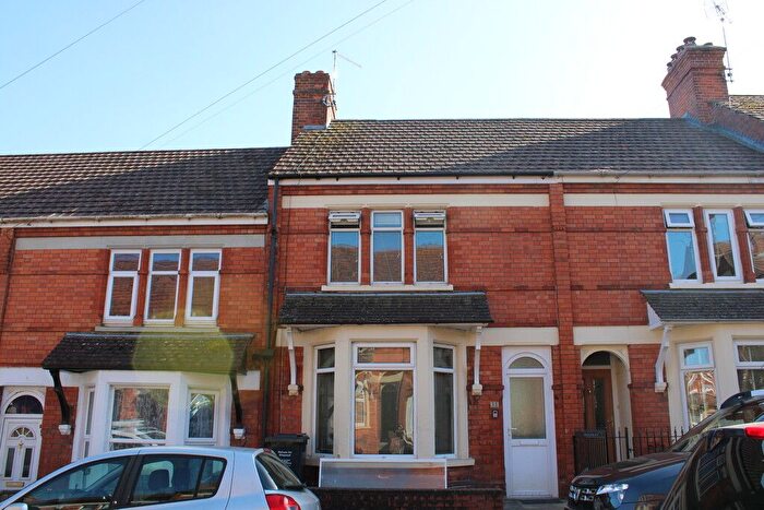 3 Bedroom Terraced House To Rent In Crofton Park, Yeovil, BA21