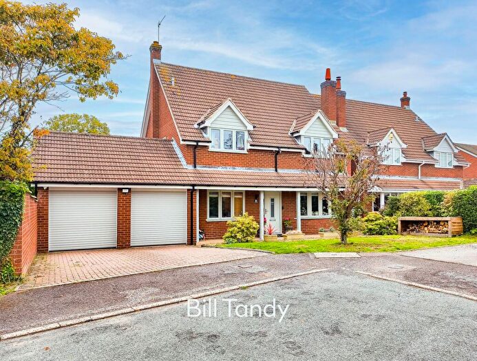 4 Bedroom Detached House For Sale In Leofric Close, Kings Bromley, Burton-on-Trent, DE13