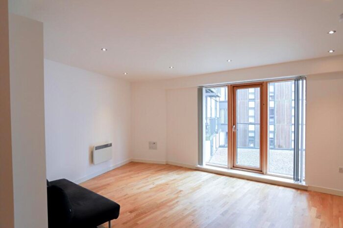 Apartment To Rent In The Rock, Bury Bury, BL9