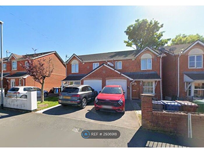 3 Bedroom Semi-Detached House To Rent In Nepaul Road, Manchester, M9