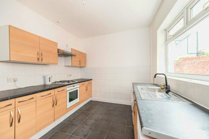 2 Bedroom End Of Terrace House To Rent In Westbury Street, Thornaby, Stockton-On-Tees TS17