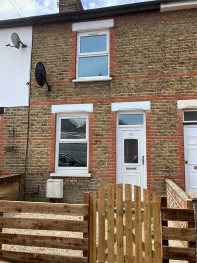 2 Bedroom Terraced House To Rent In Melville Road, Rainham, Essex, RM13