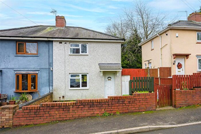2 Bedroom Semi Detached House For Sale In Green Park Road, Oakham, Dudley, West Midlands, DY2