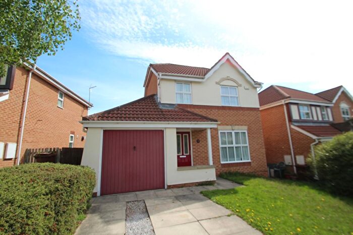 3 Bedroom Detached House To Rent In Woodlea Park, Meanwood, Leeds, LS6