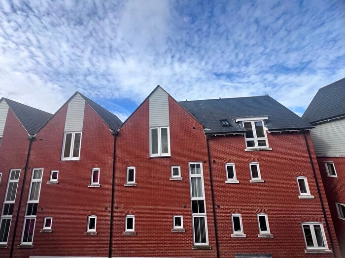 1 Bedroom Flat To Rent In Great Stour Mews, Canterbury, CT1