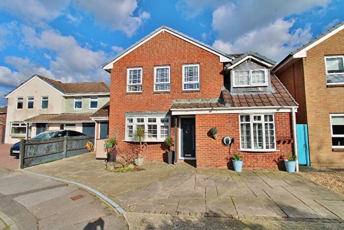 5 Bedroom Detached House To Rent In Finisterre Close, Stubbington, PO14