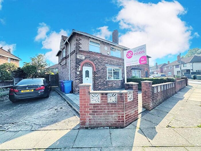 3 Bedroom Semi-Detached House For Sale In Chilcott Road, Liverpool, L14