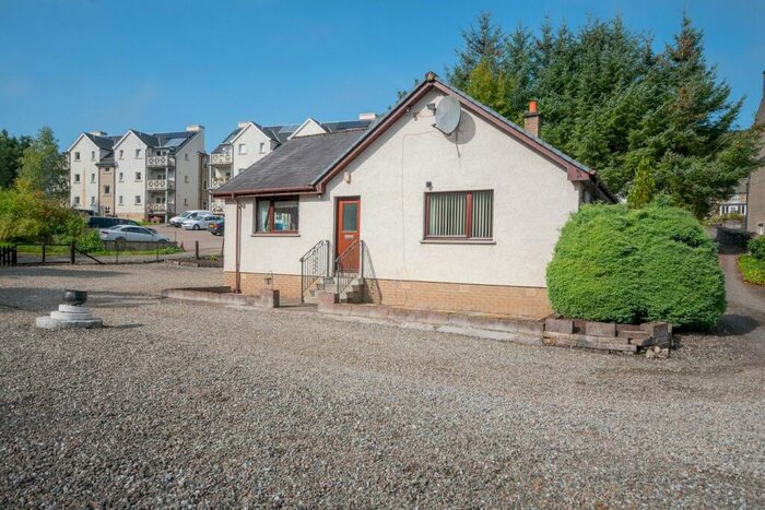 2 Bedroom Detached Bungalow For Sale In Main Street, Killin, FK21