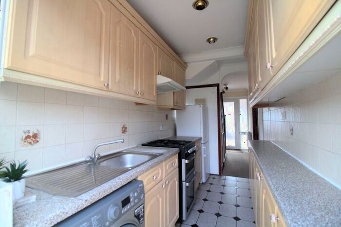 3 Bedroom Semi-Detached House To Rent In Drew Gardens, Greenford, UB6