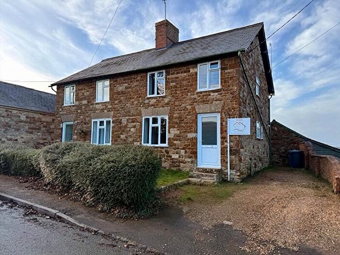 3 Bedroom Semi-Detached House To Rent In Helmdon Road, Wappenham, NN12