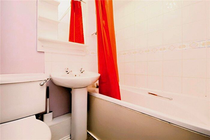 1 Bedroom Maisonette To Rent In Franklin Way, Croydon, CR0