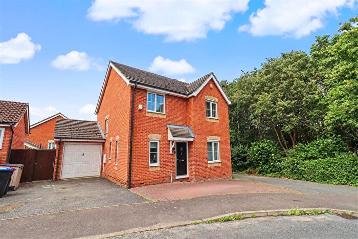 4 Bedroom Detached House For Sale In Bourchier Avenue, Braintree, CM7