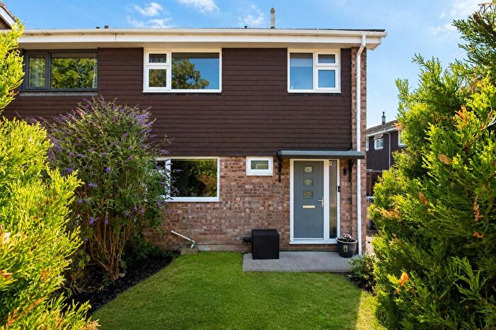 3 Bedroom End Terrace House For Sale In Linley Road, Southam, CV47