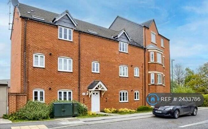 1 Bedroom Flat To Rent In West Midlands, Solihull, B91