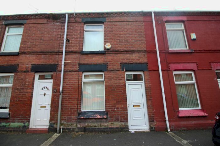 2 Bedroom Terraced House To Rent In Station Road, Haydock, St. Helens, WA11