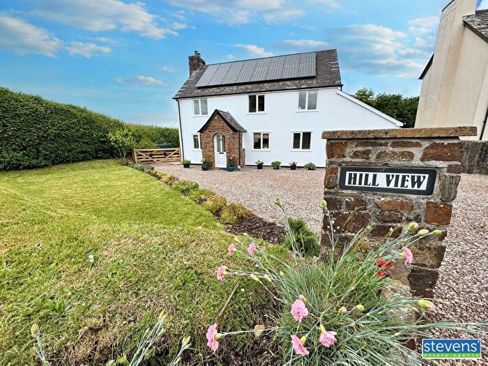 4 Bedroom Detached House For Sale In Church Road, Highampton, Beaworthy, Devon, EX21