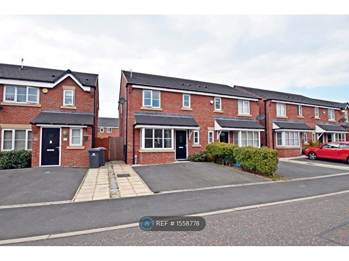 3 Bedroom Semi-Detached House To Rent In Chichester Lane, Eccles, Manchester, M30