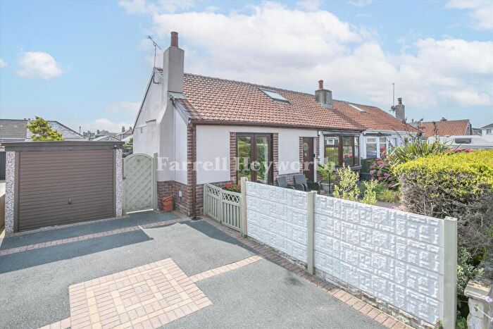 2 Bedroom Bungalow For Sale In Scott Road, Morecambe, LA3