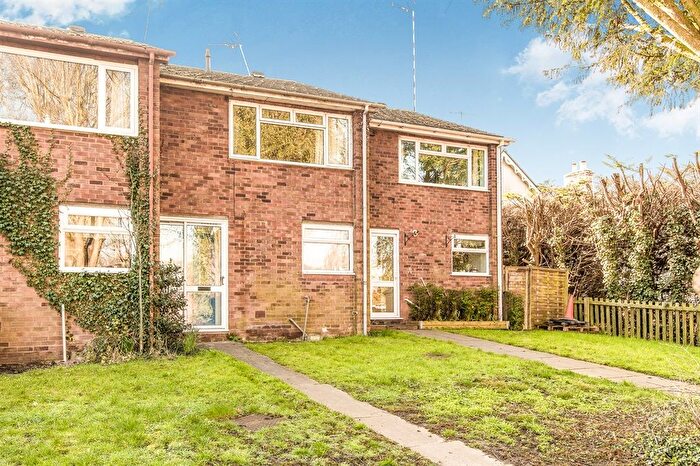 3 Bedroom Property To Rent In Elmbank, Southam, CV47