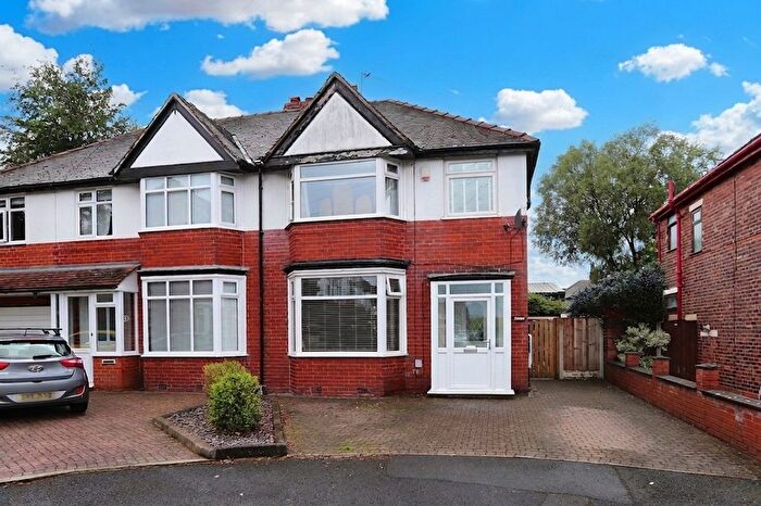 3 Bedroom Semi-Detached House For Sale In Brooklawn Drive, Prestwich, M25