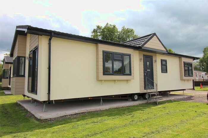 2 Bedroom Property For Sale In Newton Hall Lane, Mobberley, Knutsford, Cheshire, WA16