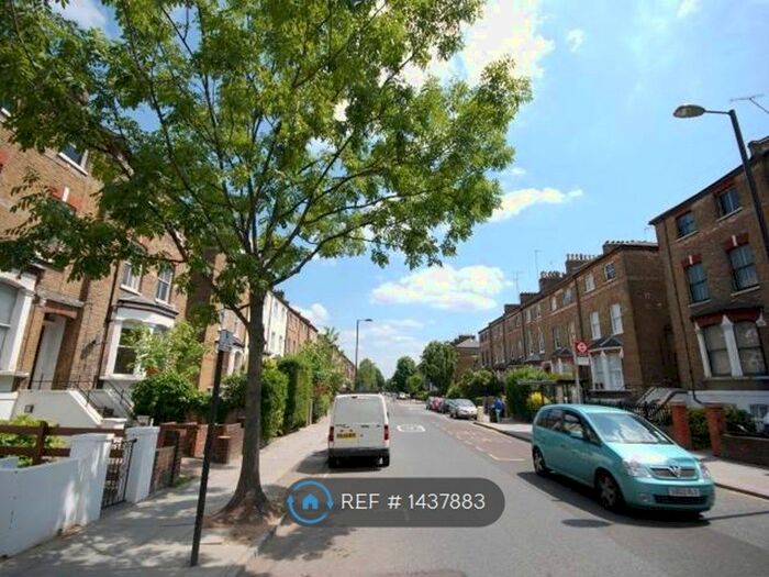 Studio To Rent In London, London, N7